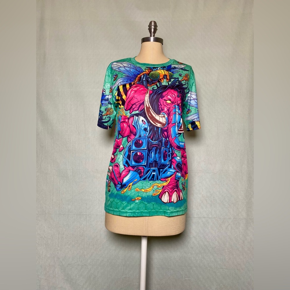 Vibrant Graphic T-Shirt